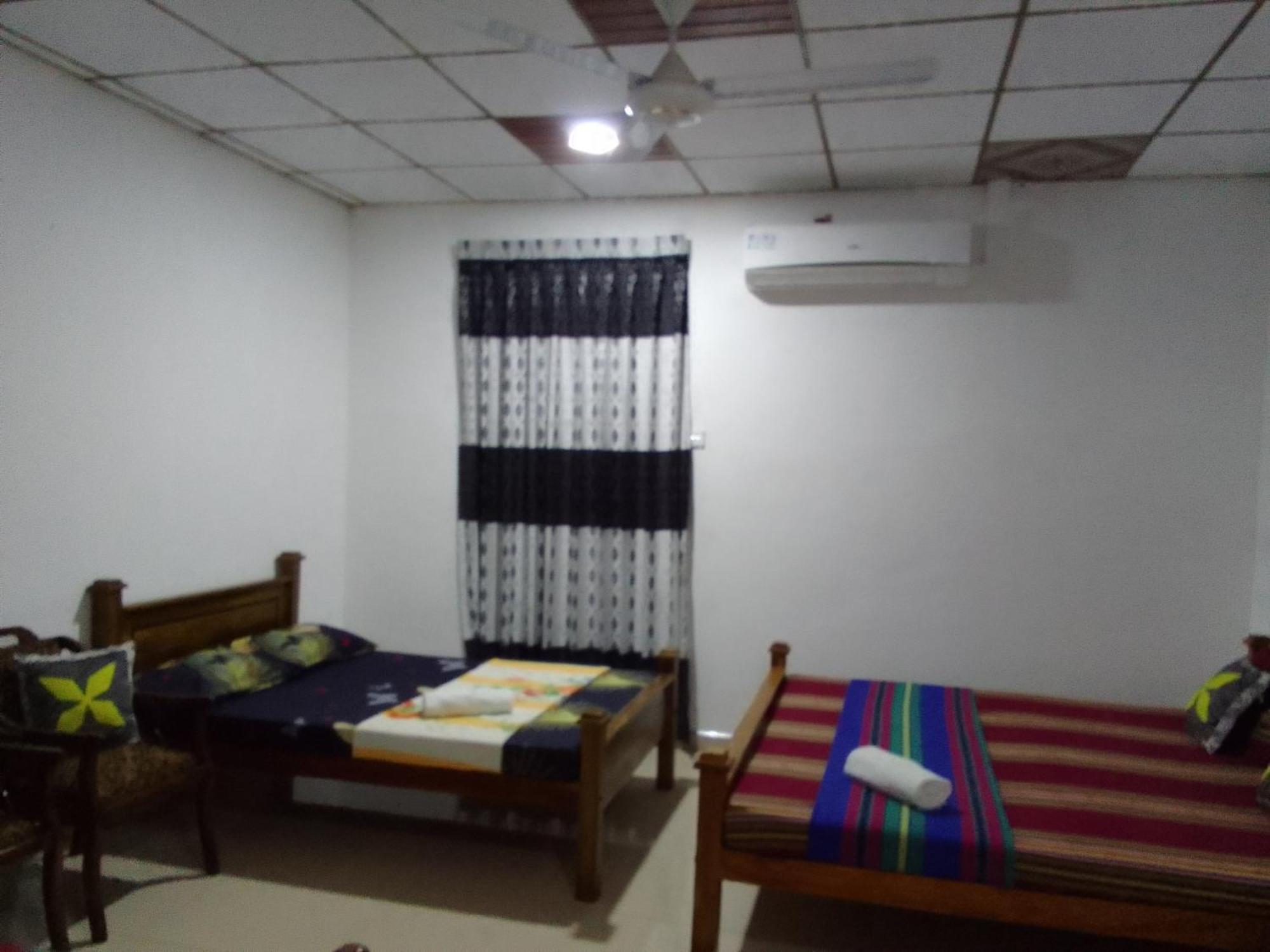 Wilpattu Buma Homestay Pahala Maragahawewa ภายนอก รูปภาพ